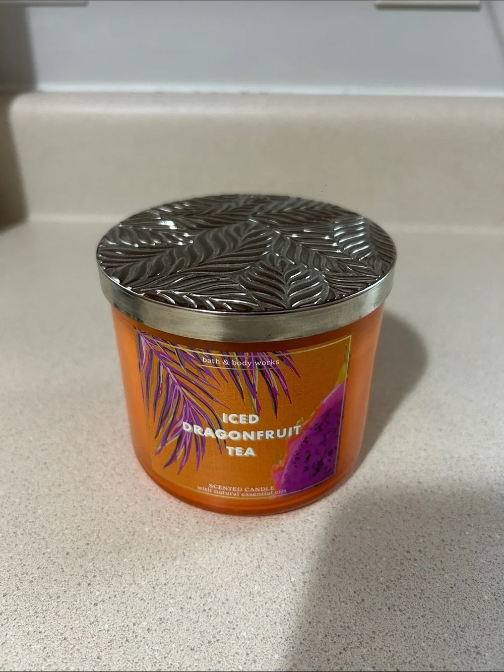 Bath & Body Works Iced Dragonfruit Tea Candle - Orange & Purple Accents